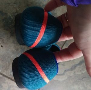 rothys teal neon stripe